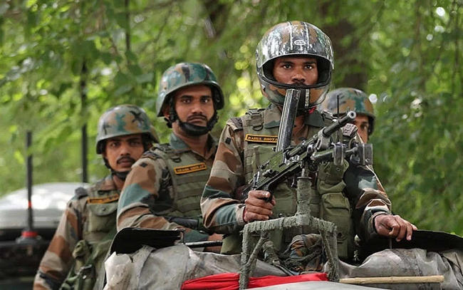 Trung Quốc tự bao vây bằng các động thái mới ở biên giới với Ấn Độ?