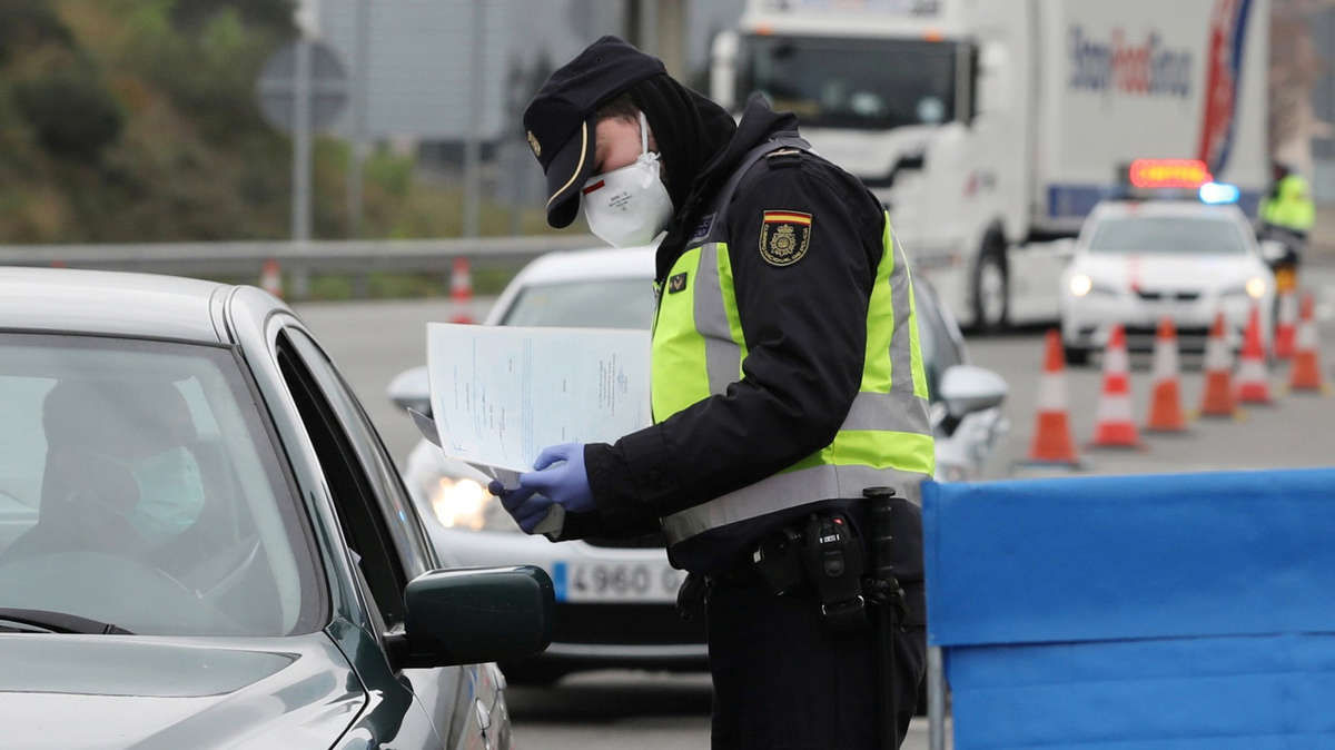 tay ban nha mo cua bien gioi voi hau het cac nuoc eu hinh 1