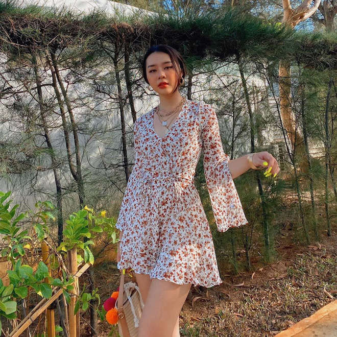 5 mẫu váy cứ diện là 'auto' hack eo thon chẳng cần quá cầu kỳ - Ảnh 2 5 mẫu váy cứ diện là 'auto' hack eo thon chẳng cần quá cầu kỳ - Ảnh 2