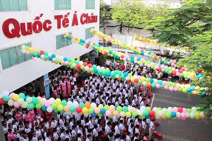 Giáo viên Trường Quốc tế Á Châu đánh học sinh bầm tím