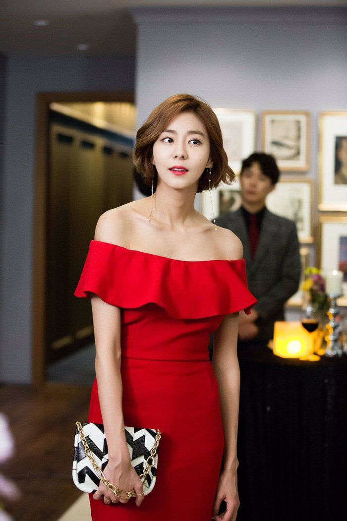 'Mỹ nhân tắm tiên' người gầy rộc đến mức không ai thuê quảng cáo vì kiểu ăn uống tai hại - Ảnh 1 'Mỹ nhân tắm tiên' người gầy rộc đến mức không ai thuê quảng cáo vì kiểu ăn uống tai hại - Ảnh 1