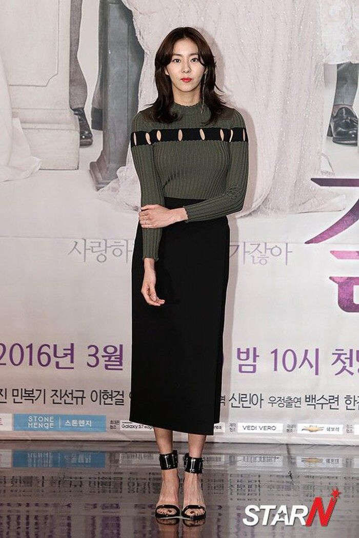 'Mỹ nhân tắm tiên' người gầy rộc đến mức không ai thuê quảng cáo vì kiểu ăn uống tai hại - Ảnh 5 'Mỹ nhân tắm tiên' người gầy rộc đến mức không ai thuê quảng cáo vì kiểu ăn uống tai hại - Ảnh 5