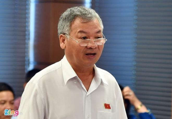 Loạt cán bộ địa phương xin thôi chức vụ khi bị kỷ luật - 2