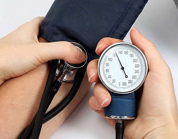 Uống mật ong trước khi ngủ tốt chẳng kém thần dược, điều số 2 chị em rất thích