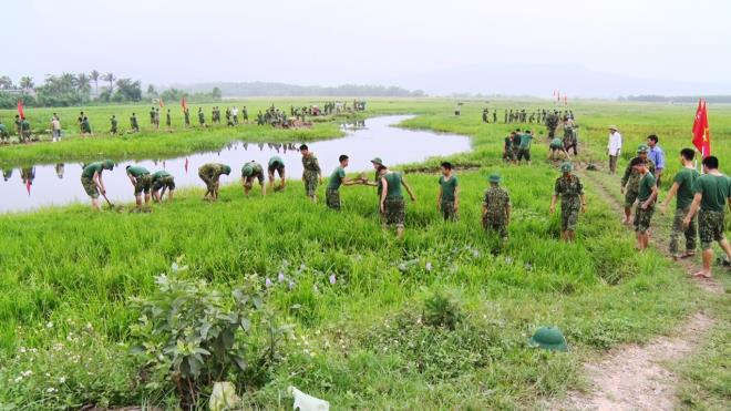 Người c&oacute; chức vụ trong qu&acirc;n đội kh&ocirc;ng được lập c&ocirc;ng ty trong 1 năm sau th&ocirc;i chức - 2