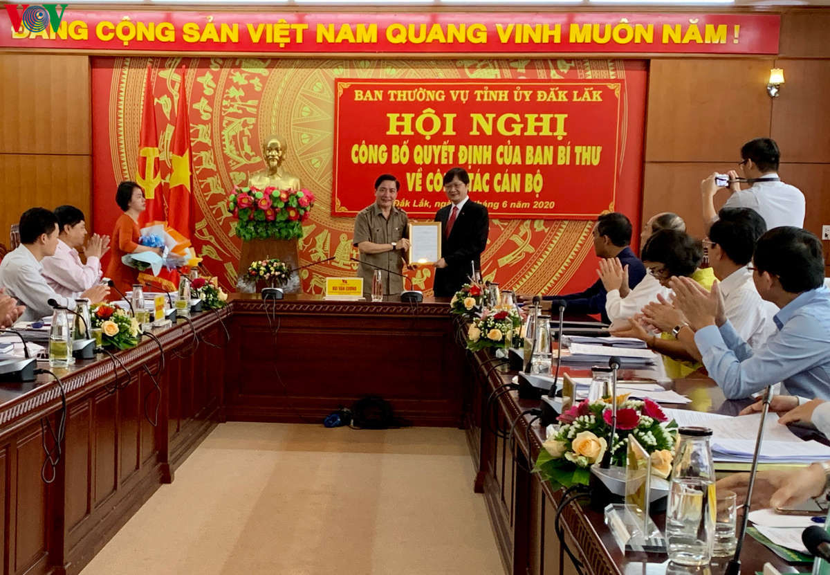 ban bi thu chuan y uy vien ban thuong vu tinh uy dak lak hinh 1