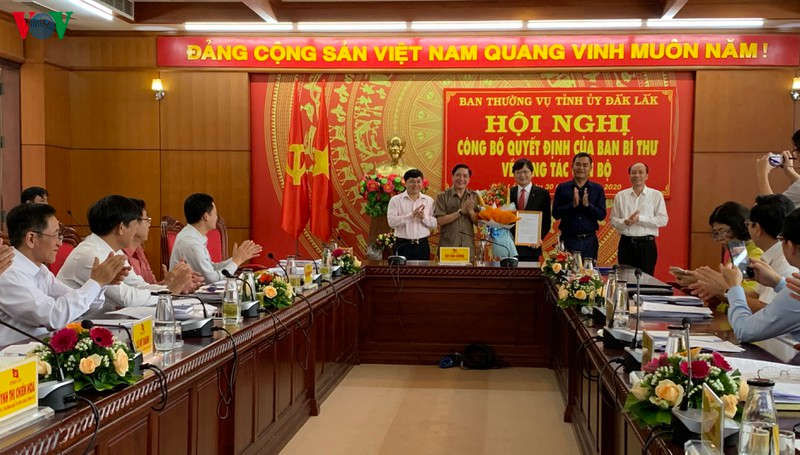ban bi thu chuan y uy vien ban thuong vu tinh uy dak lak hinh 2