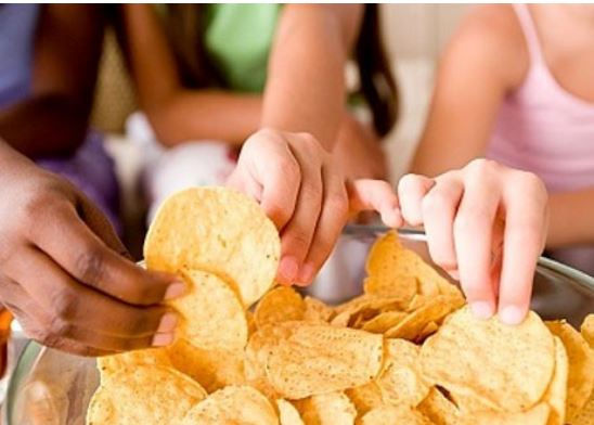 Những kiểu ăn sáng vô dụng nhất vừa không có chất dinh dưỡng, vừa tàn phá sức khỏe - Ảnh 2 Những kiểu ăn sáng vô dụng nhất vừa không có chất dinh dưỡng, vừa tàn phá sức khỏe - Ảnh 2