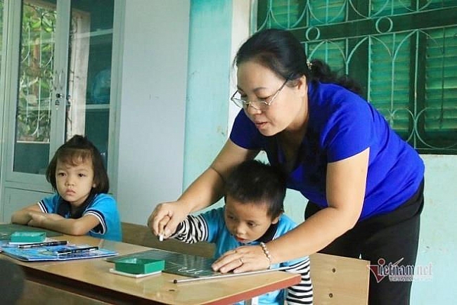 Bỏ phụ cấp thâm niên nhà giáo từ tháng 7, thực hư thế nào?