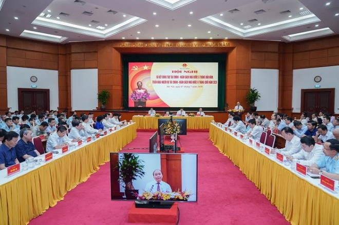 Thủ tướng: C&oacute; thực mới vực được đạo, t&agrave;i ch&iacute;nh l&agrave; huyết mạch của nền kinh tế - 3