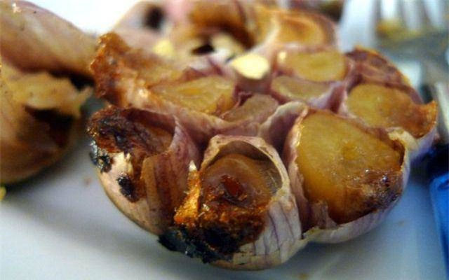 3 cách ăn tỏi biến nó từ 'thần dược' vạn người mê thành chất gây ung thư nguy hiểm - Ảnh 4 3 cách ăn tỏi biến nó từ 'thần dược' vạn người mê thành chất gây ung thư nguy hiểm - Ảnh 4