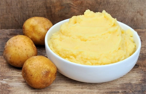 4 t&aacute;c hại khi mẹ bầu ăn khoai t&acirc;y, chớ dại ăn nhiều kẻo hối kh&ocirc;ng kịp - Ảnh 1