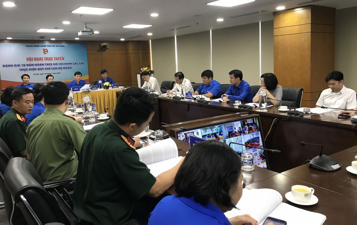Hội nghị trực tuyến đ&aacute;nh gi&aacute; kết quả 10 năm Đo&agrave;n TNCS Hồ Ch&iacute; Minh c&aacute;c cấp thực hiện Quy chế c&aacute;n bộ Đo&agrave;n