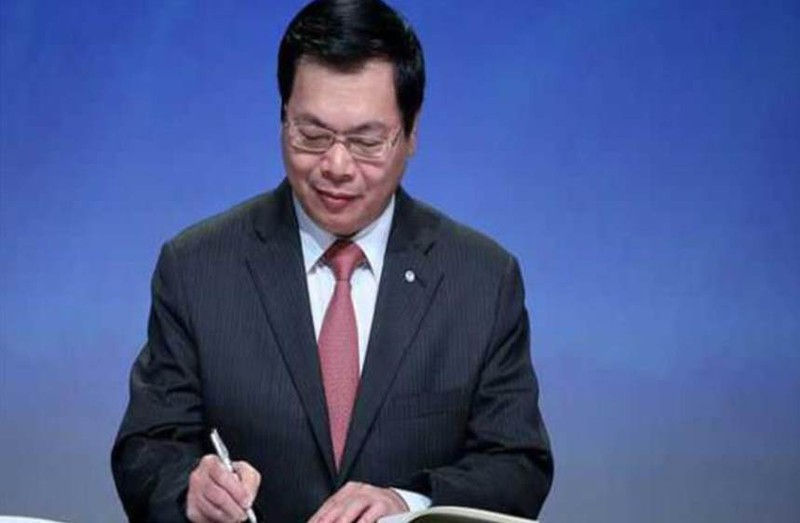 cuu bo truong cong thuong vu huy hoang: tu ky luat dang den khi bi khoi to hinh 1