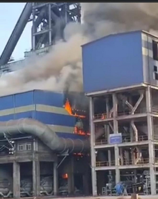 Nguyên nhân ban đầu vụ cháy ngùn ngụt tại nhà máy thép Hòa Phát Dung Quất