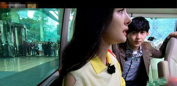 Cột tóc hai sừng nhí nhảnh, Dương Mịch cũng không thể “ăn gian” tuổi tác vì làn da nhăn nheo - Ảnh 6