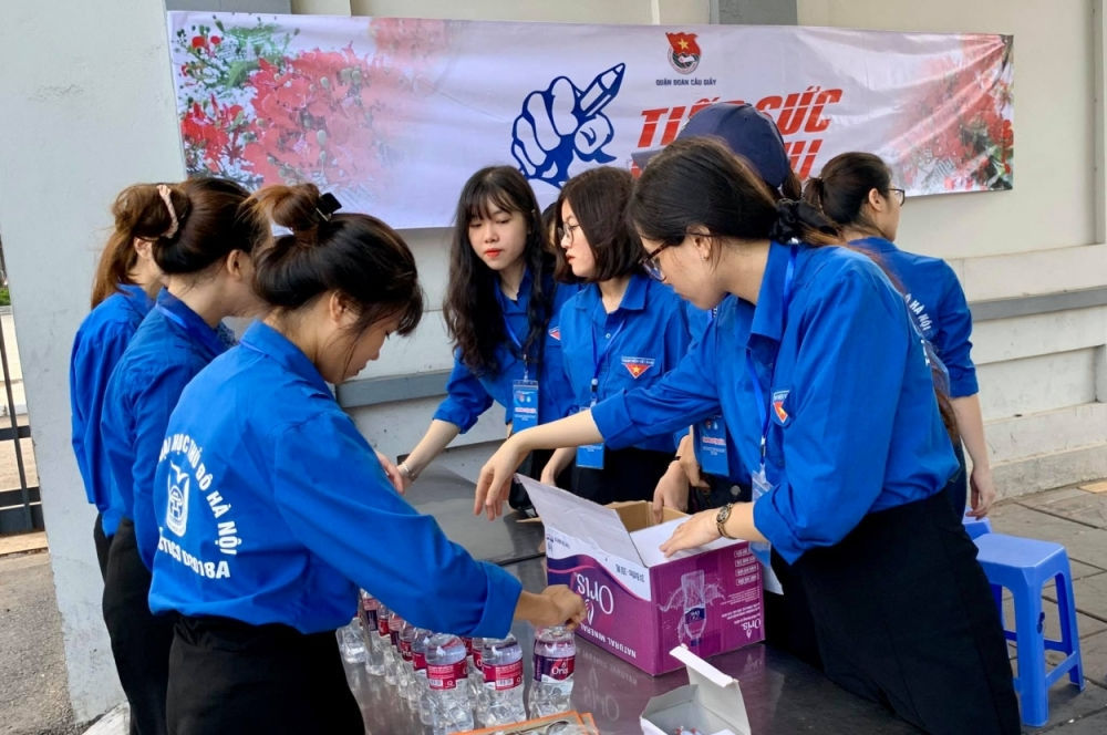 Đây là năm thứ 19, Thành đoàn - Hội Sinh viên thành phố Hà Nội triển khai chương trình Tiếp sức mùa thi