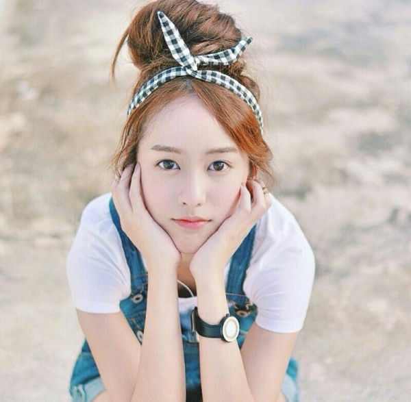 Chẳng cần thẩm mỹ, Nhã Phương có tuyệt chiêu hack tuổi nhờ biến hoá mái tóc - Ảnh 15 Chẳng cần thẩm mỹ, Nhã Phương có tuyệt chiêu hack tuổi nhờ biến hoá mái tóc - Ảnh 15