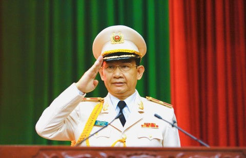 thang ham thieu tuong doi voi pho giam doc cong an tp hcm hinh 2
