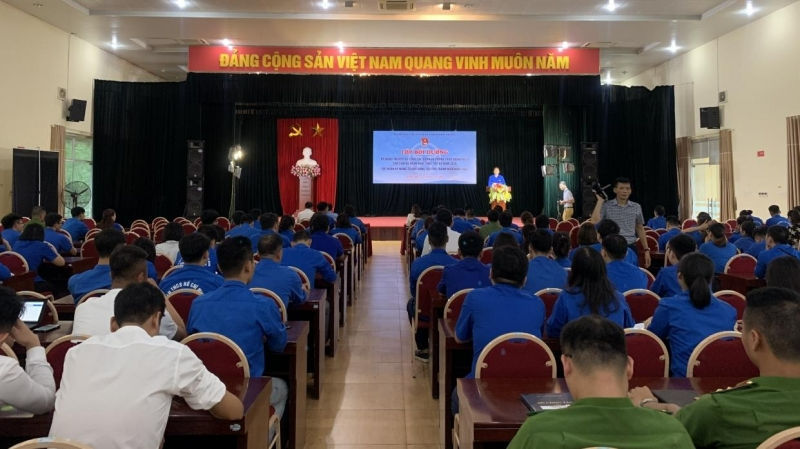 Lớp bồi dưỡng kỹ năng, nghiệp vụ c&ocirc;ng t&aacute;c Đo&agrave;n v&agrave; phong tr&agrave;o thanh ni&ecirc;n khối C&ocirc;ng nh&acirc;n vi&ecirc;n chức Thủ đ&ocirc;