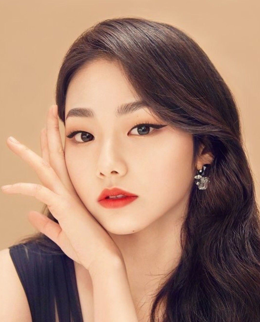 4 cách makeup mê hoặc của hội idol mắt một mí - Ảnh 8 4 cách makeup mê hoặc của hội idol mắt một mí - Ảnh 8