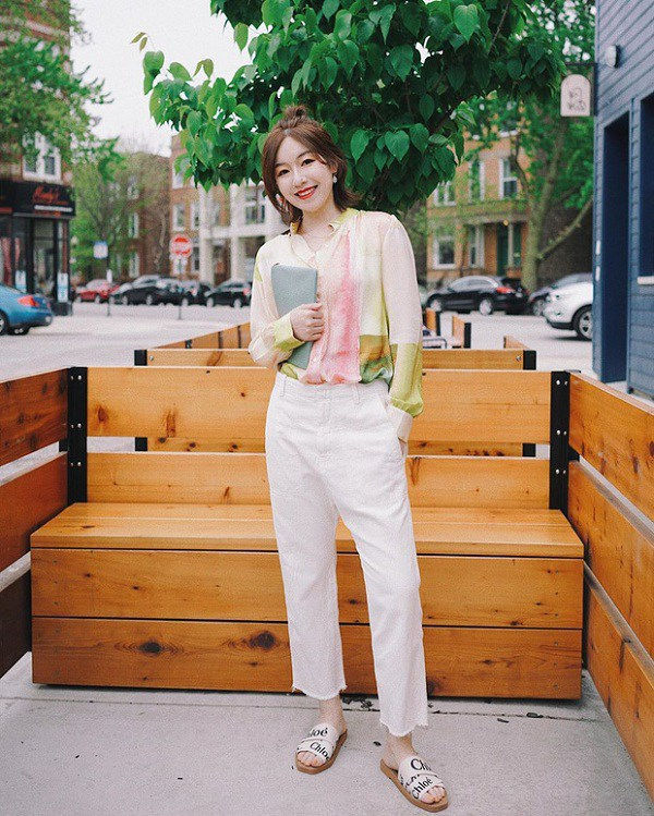 Muốn diện quần jeans mùa hè mà không bị bức bối, chị em hãy chọn 4 kiểu dáng này - Ảnh 14