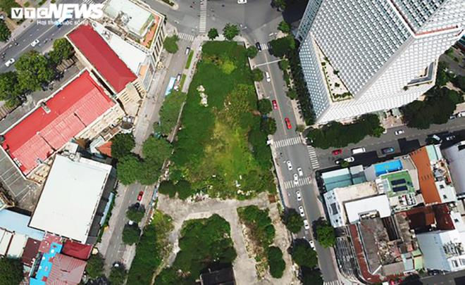 Chủ sở hữu lô đất vàng ở TP.HCM khiến loạt quan chức vướng vòng lao lý là ai? - 1