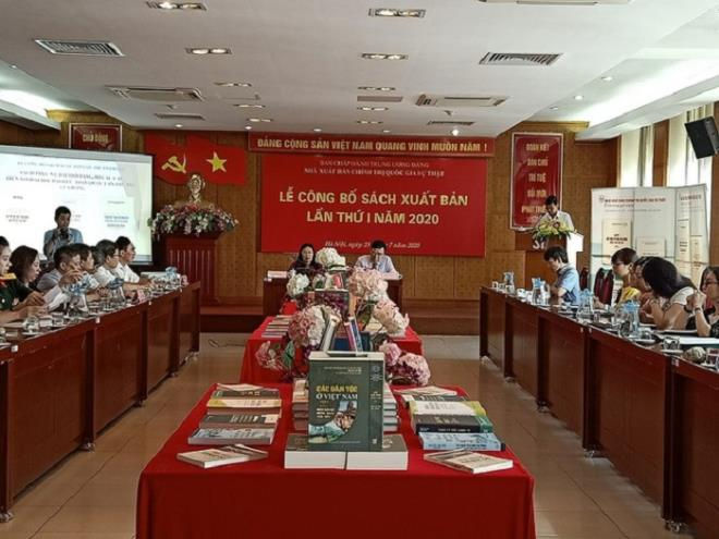 Công bố sách của TBT, Chủ tịch nước Nguyễn Phú Trọng về chuẩn bị Đại hội Đảng - 1