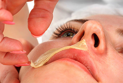 Các bất thường nhỏ trên gương mặt hé lộ các bệnh nguy hiểm - Ảnh 4 Các bất thường nhỏ trên gương mặt hé lộ các bệnh nguy hiểm - Ảnh 4