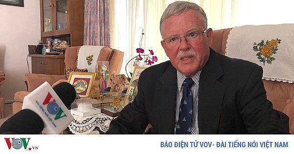 Giáo sư Carl Thayer: Việt Nam tạo ra lợi ích song trùng khi gia nhập ASEAN