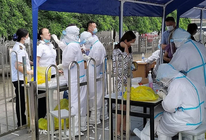 Công ty hải sản trở thành ổ dịch Covid-19 cộng đồng mới ở Trung Quốc