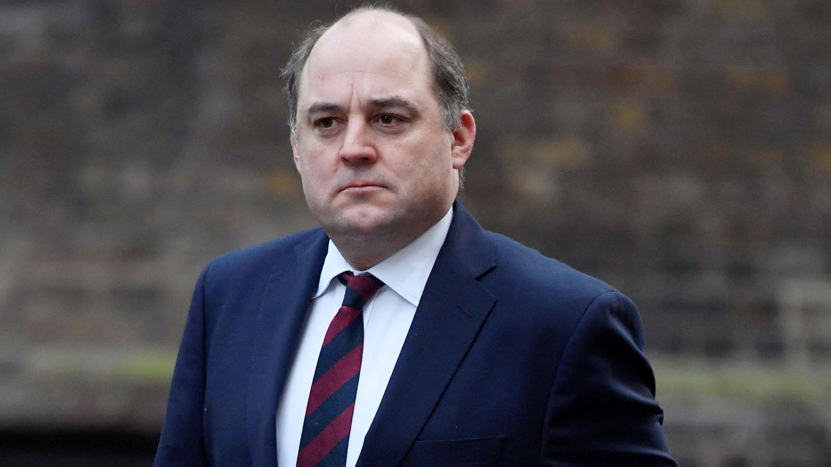 anh lo ngai thu nghiem ve tinh tu nga va trung quoc hinh 1