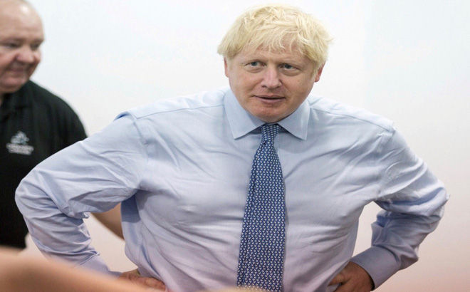 Giữa đại dịch Covid-19, Thủ tướng Anh kêu gọi dân 'giảm cân' vì người béo có nguy cơ tử vong cao gấp 5 lần - Ảnh 1 Giữa đại dịch Covid-19, Thủ tướng Anh kêu gọi dân 'giảm cân' vì người béo có nguy cơ tử vong cao gấp 5 lần - Ảnh 1