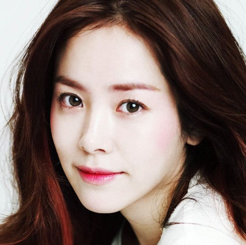 Tháng sinh báo hiệu phụ nữ một đời sung túc, sau 30 tuổi có số làm quan - Ảnh 3 Tháng sinh báo hiệu phụ nữ một đời sung túc, sau 30 tuổi có số làm quan - Ảnh 3