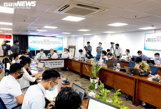 TP.HCM đủ khẩu trang cung ứng cho người dân trong 7 năm liên tục