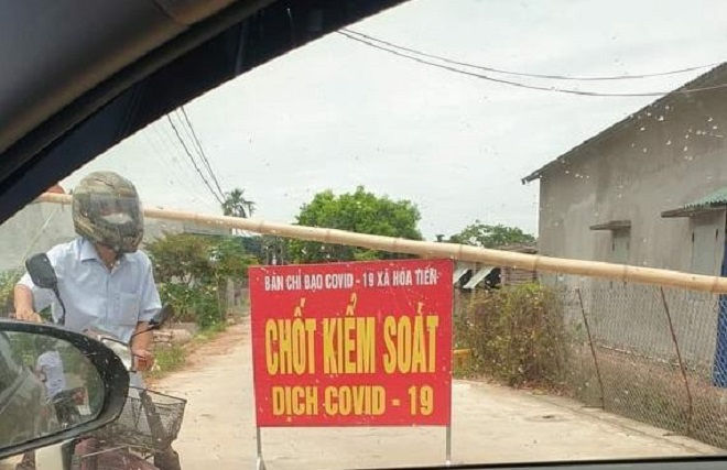 Thái Bình phong tỏa một thôn vì có ca bệnh dương tính lần 1 với COVID-19 - 1