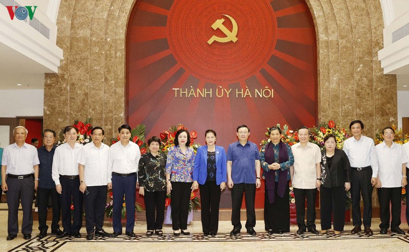 ha noi lay y kien cua dang doan quoc hoi vao du thao bao cao chinh tri hinh 3