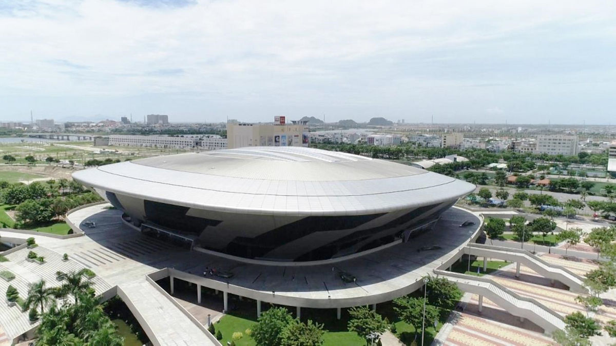 Chỉ 4 ngày, ‘đĩa bay’ hơn 94.000 m2 ở Đà Nẵng sẽ thành bệnh viện dã chiến - 1