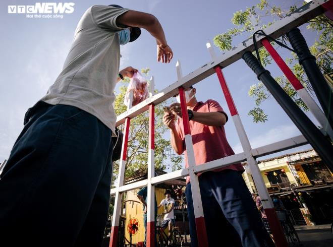 Sau An Hội, Hội An phong tỏa khối phố có 3 ca mắc COVID-19 - 2