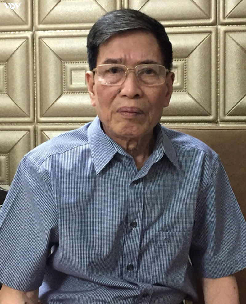 tong bi thu le kha phieu: con nguoi