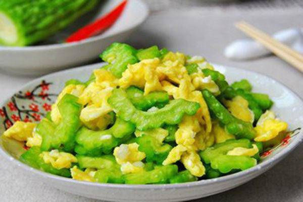 Ăn mướp đắng nếu thấy dấu hiệu này cần dừng ngay - Ảnh 1 Ăn mướp đắng nếu thấy dấu hiệu này cần dừng ngay - Ảnh 1