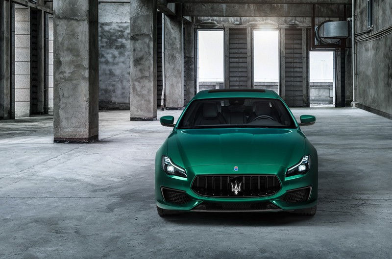 ngam 3 mau maserati trofeo doc dao vua trinh lang hinh 13