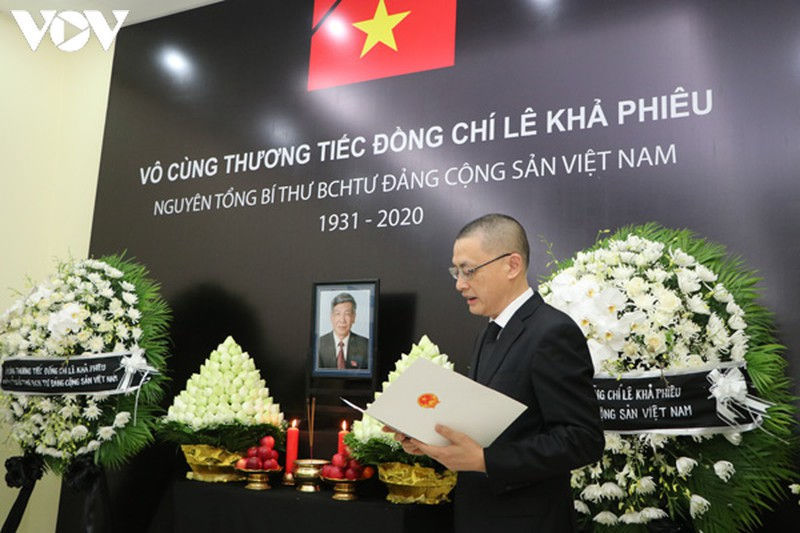 le vieng nguyen tong bi thu le kha phieu tai nhieu nuoc tren the gioi  hinh 6