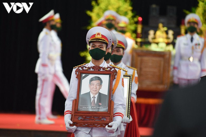 toan canh le truy dieu nguyen tong bi thu le kha phieu hinh 10