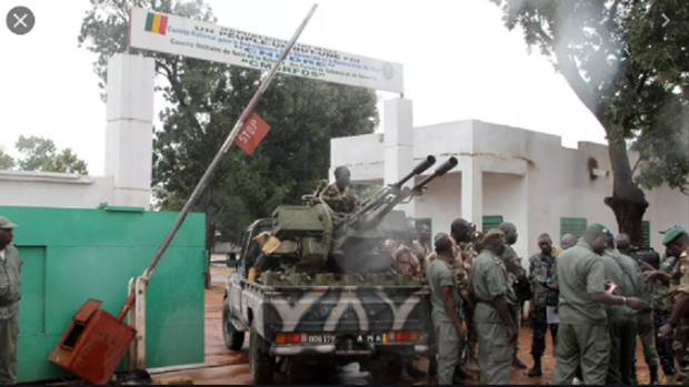 Cac binh sy Mali no sung, noi loan ben ngoai thu do Bamako hinh anh 1