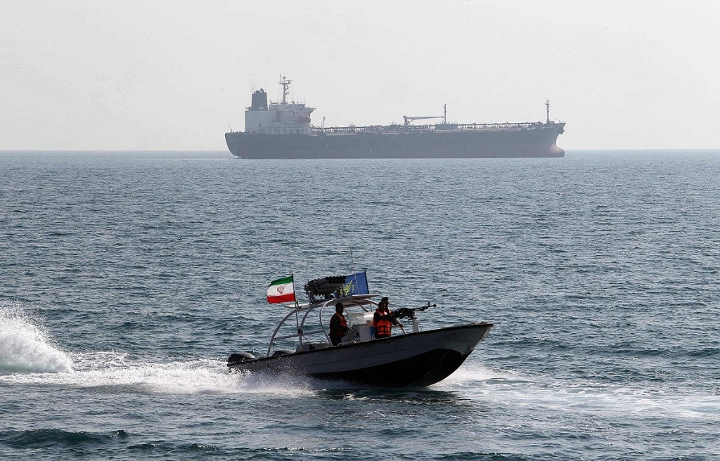 Iran bắt giữ tàu cùng thủy thủ UAE do xâm phạm lãnh hải