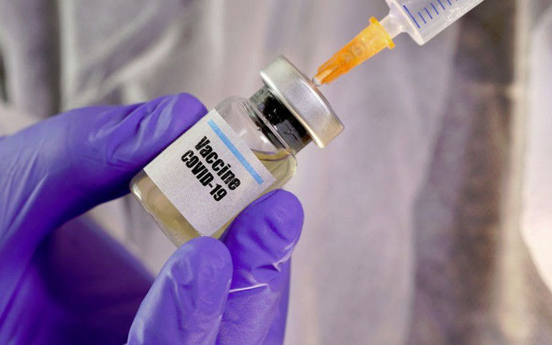 eu dam phan voi curevac de mua vaccine tiem nang ngua covid-19 hinh 1