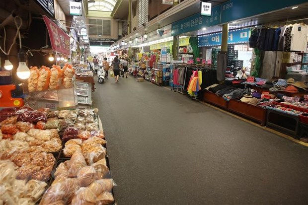 Han Quoc can nhac kha nang dua ra ho tro khan cap toan dan lan hai hinh anh 1