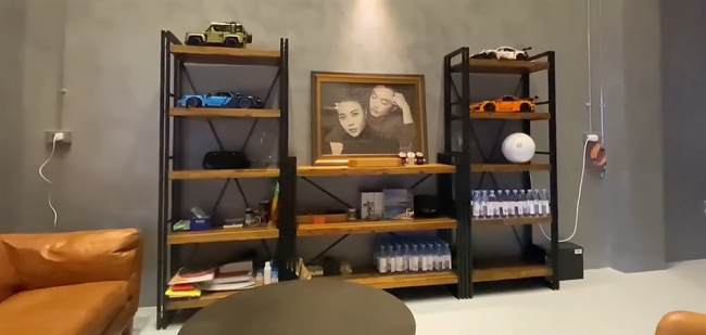 Biệt thự của Cường Đô La: Chồng có khu chứa siêu xe, vợ có kho hàng hiệu