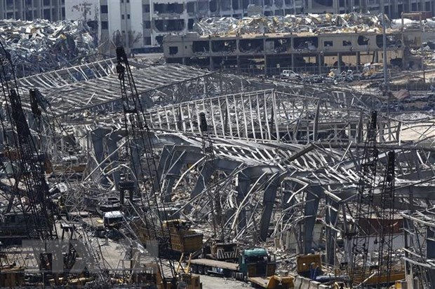 Vu no o Beirut: Thu don luong vat lieu tuong duong voi thap Eiffel hinh anh 1